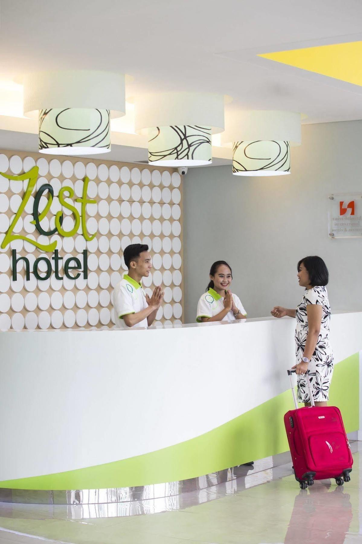 Zest Bogor By Swiss-Belhotel International Екстериор снимка